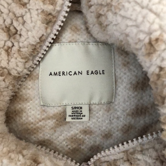 AE Tan & White Sherpa 1/4 Zip Sweater, Size S - Picture 3 of 5